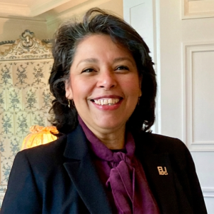 Ana Molina